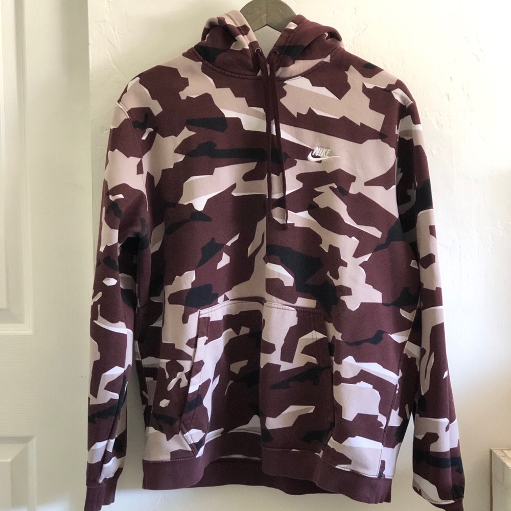 Nike Camouflage Pullover Hoodie Sweatshirt, L